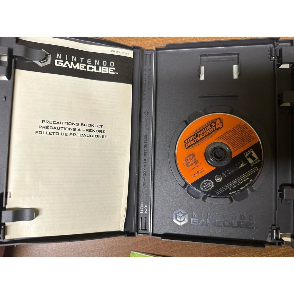 Tony Hawk's Pro Skater 4 Nintendo GameCube, 2002. No Manual - Picture 2 of 2